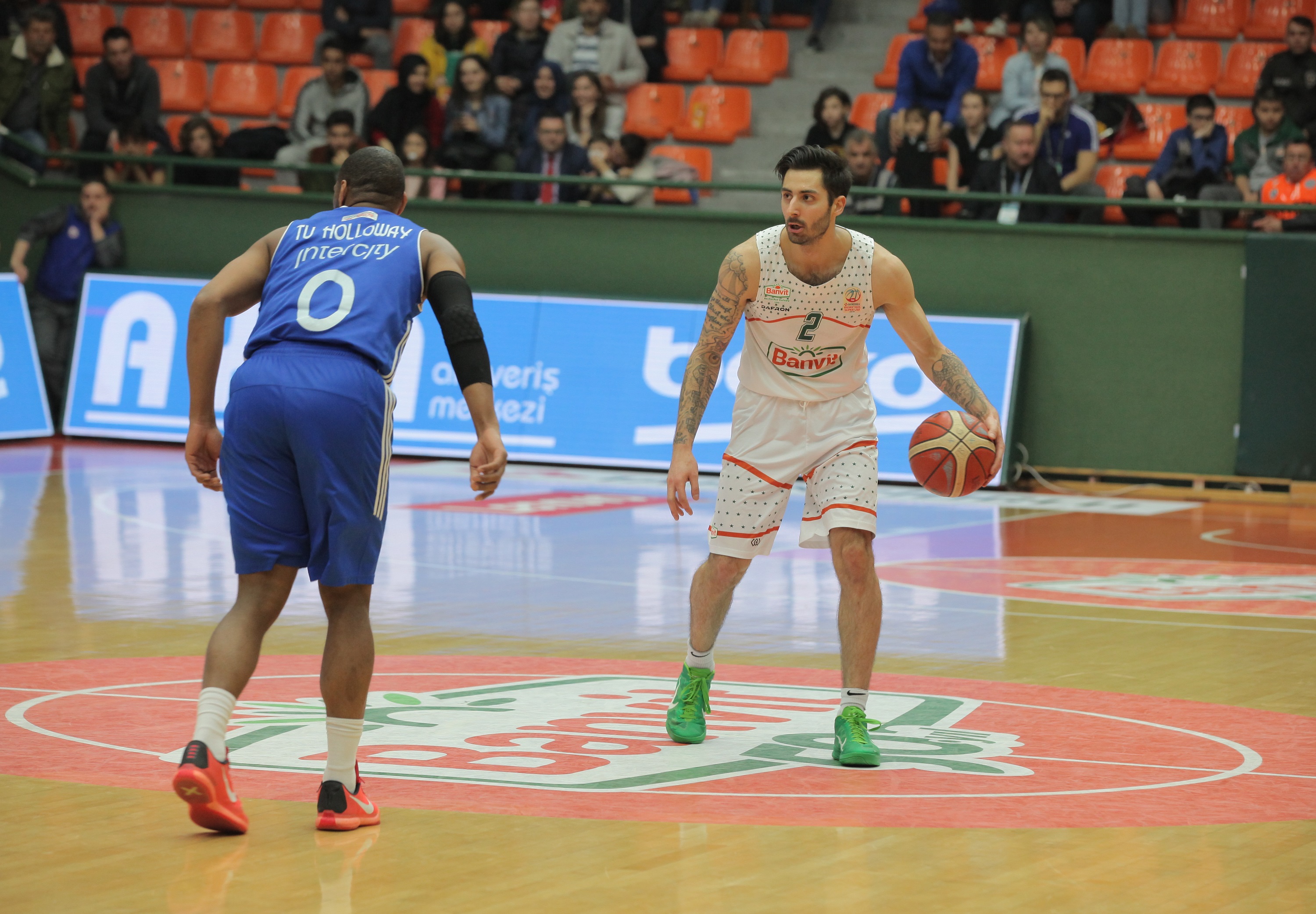 Banvit BK Afyon'da Galibiyet Peşinde_Foto1