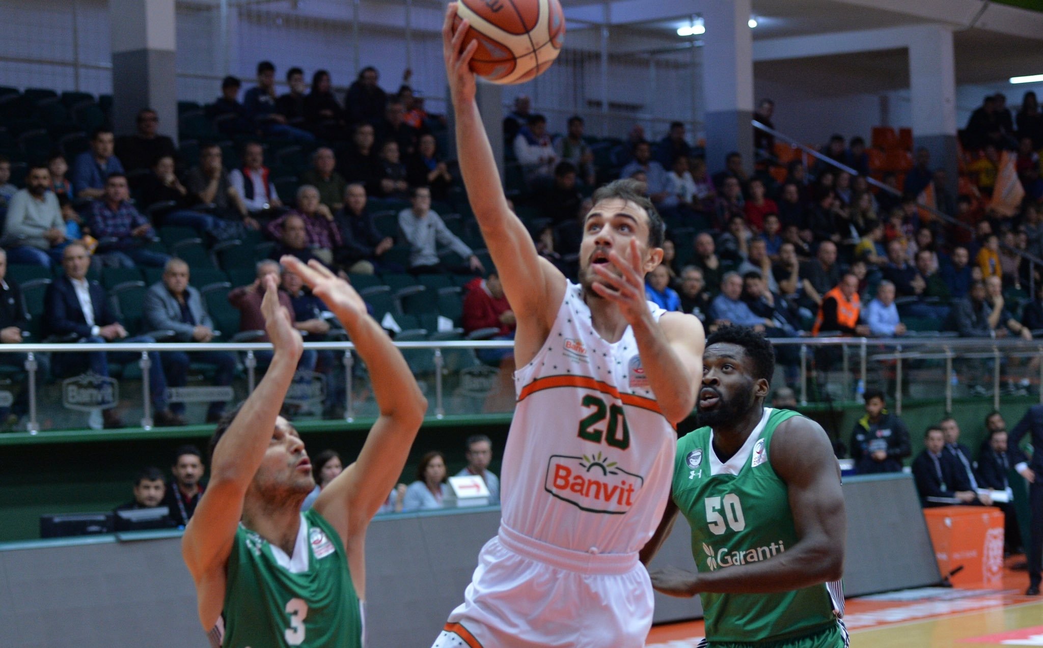 Banvit BK Önemli Karşılaşmada Darüşşafaka Tekfen'e Konuk Oluyor_Foto1