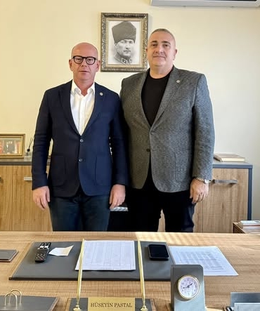 01MeFF9j2CsMXe6WcDB67cyKFLt4i5CtMWbFgTnUCQUVRUpmf17Cp8rqHy5U1sqDKl