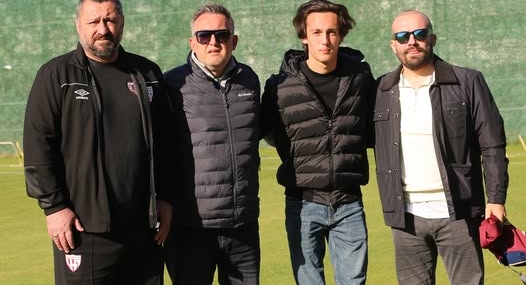 Bandırmaspor Yönetiminden Antrenmanda Ziyaret