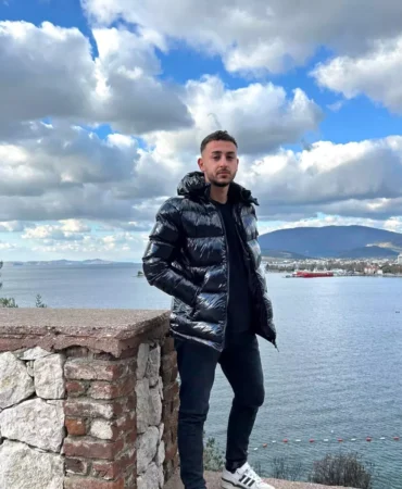 erdekte-20-yasindaki-genc-silahla-vurulmus-halde-bulundu-kurtarilamadi-81819-90fB92