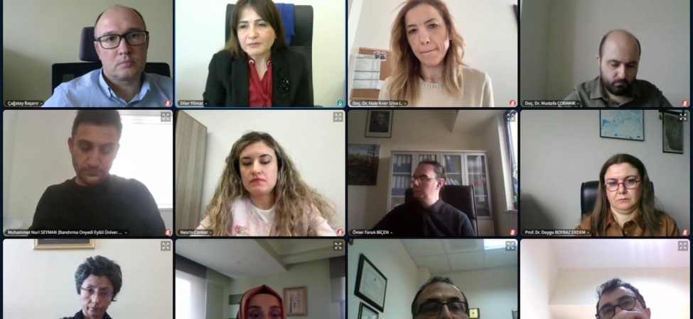 bandirma-onyedi-eylul-universitesi-tub-etkinliginde-yenilikci-projelerle-dikkat-cekti-82951-vwnbPj