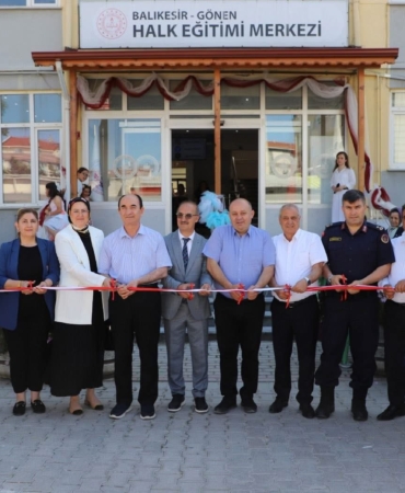 Gönen'de Hayat Boyu Öğrenme Haftası Etkinlikleri Coşkuyla Gerçekleştirildi