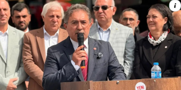 Yeni Parti Bandırma’da Mehmet Atak başkanlık için adaylığını açıkladı