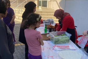Hicri Ercili Çocuk Evleri’nde kız çocuklarına özel çiğ köfte etkinliği